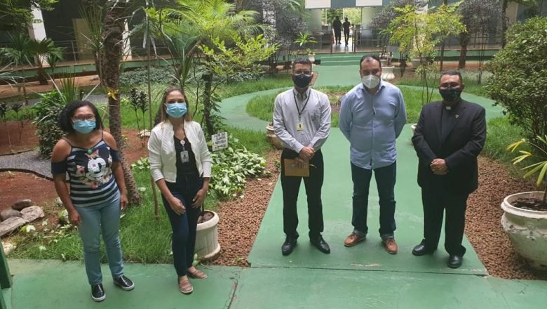 REPRESENTANTES DA CNBB ACOMPANHAM PARCERIA COM PROJETO DE DESENVOLVIMENTO DE MÁSCARAS QUE INATIVAM O VÍRUS DA COVID-19
