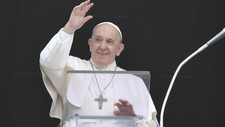 Papa no Domingo da Santíssima Trindade: viver a unidade, mesmo na diferença