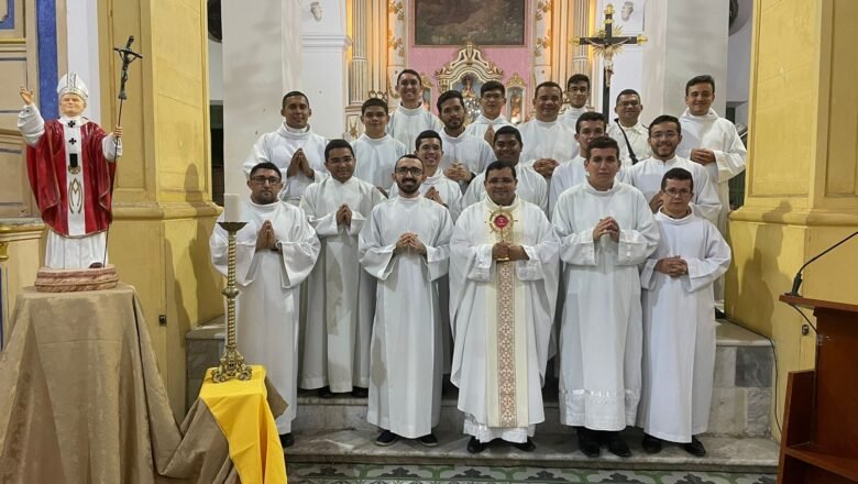 Seminário maior de Filosofia celebra a festa de seu padroeiro, São João Paulo II