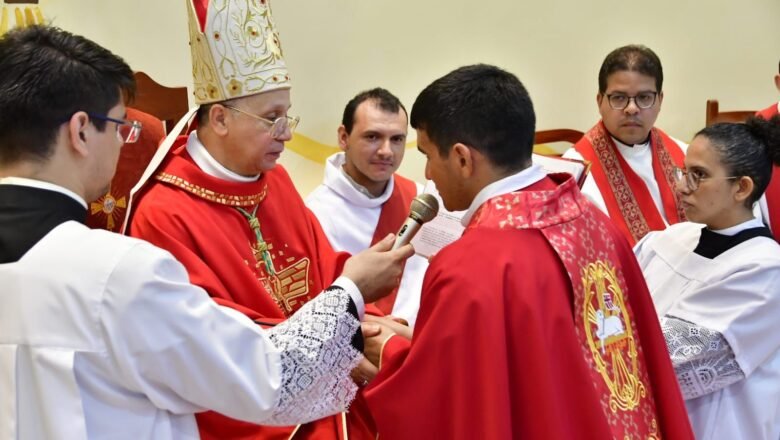 Paróquia de São Luiz Gonzaga em Padre Linhares, recebe seu novo administrador paroquial