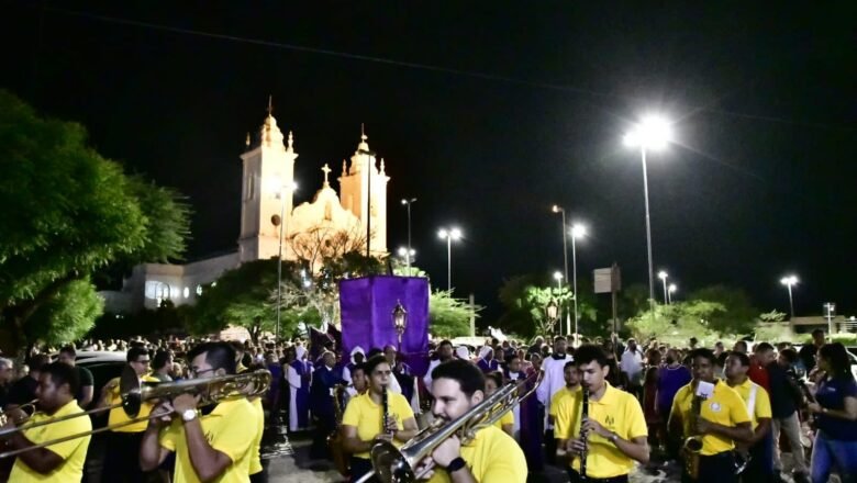 SÉ Catedral: Procissão da Transladação do Bom Jesus marca o início dos atos da Semana Santa
