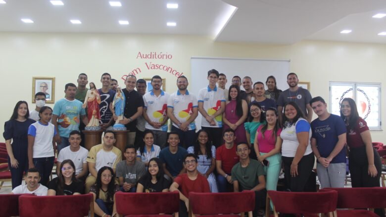 Setor Juventude Diocesano promove encontro com as lideranças juvenis da Região do Acaraú