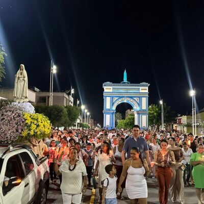 Sé Catedral realiza Procissão Luminosa no dia de Nossa Senhora de Fátima