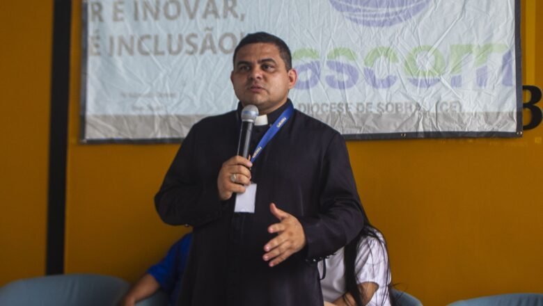 Muticom Diocesano 2025 reúne pasconeiros em Sobral em dia de formação e espiritualidade